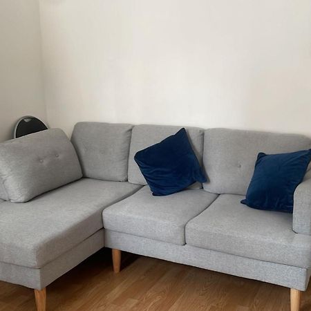4 Bedroom House In Turnpike Lane/Wood Green London Exterior foto